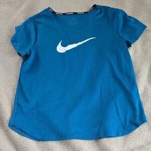 Nike Running Women's Lightweight Tee